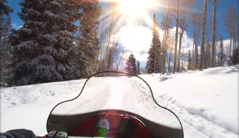 Snowmobiling <span>with professional instructors </span> - 5 - Zakopane Tours